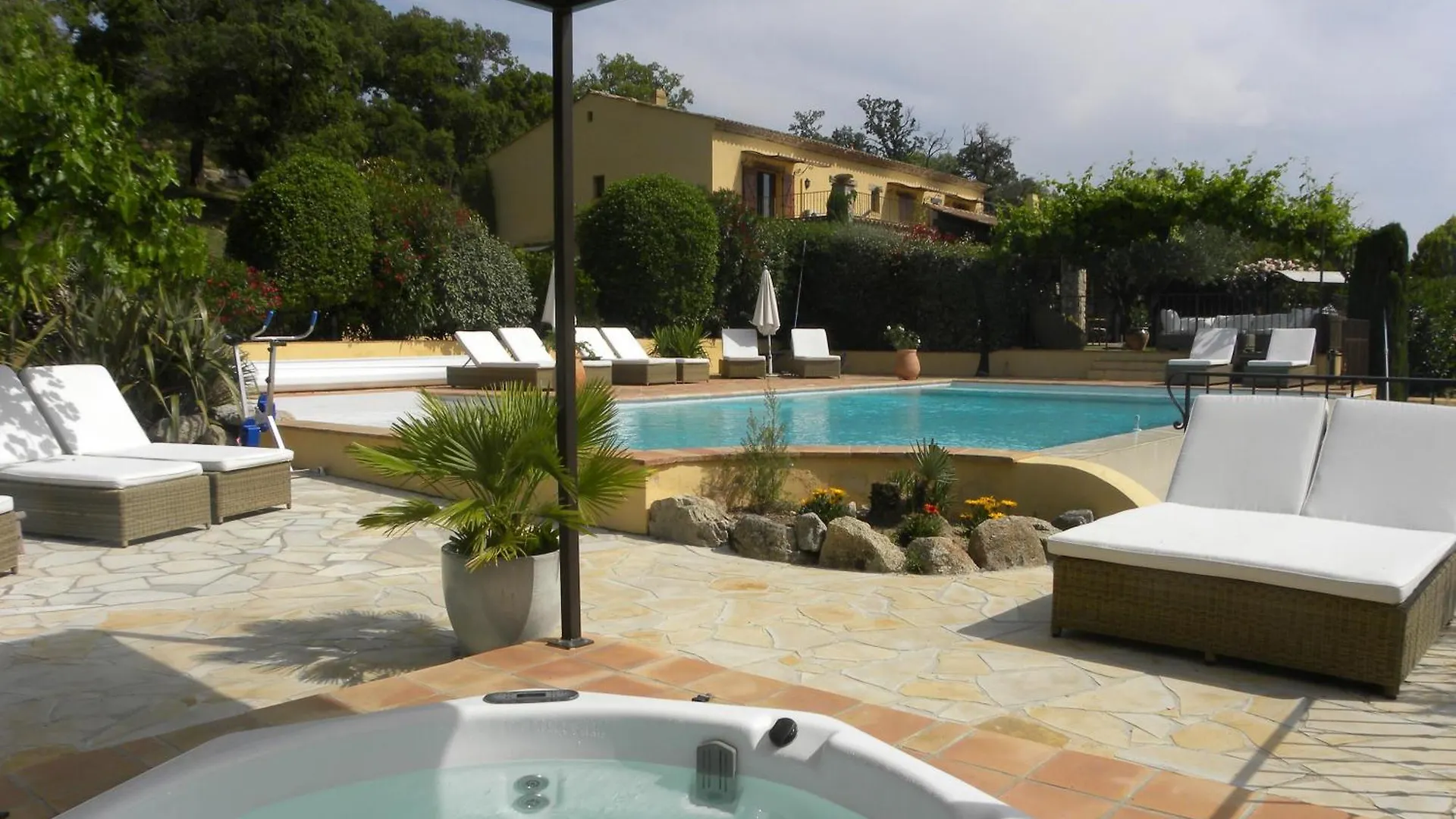 Frühstückspension Bed and Breakfast La Bergerie Le Plan-de-la-Tour