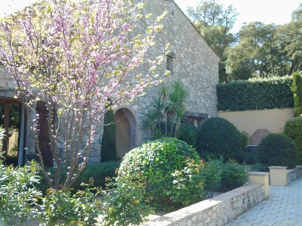 Bed and Breakfast La Bergerie à Le Plan-de-la-Tour Couette-café